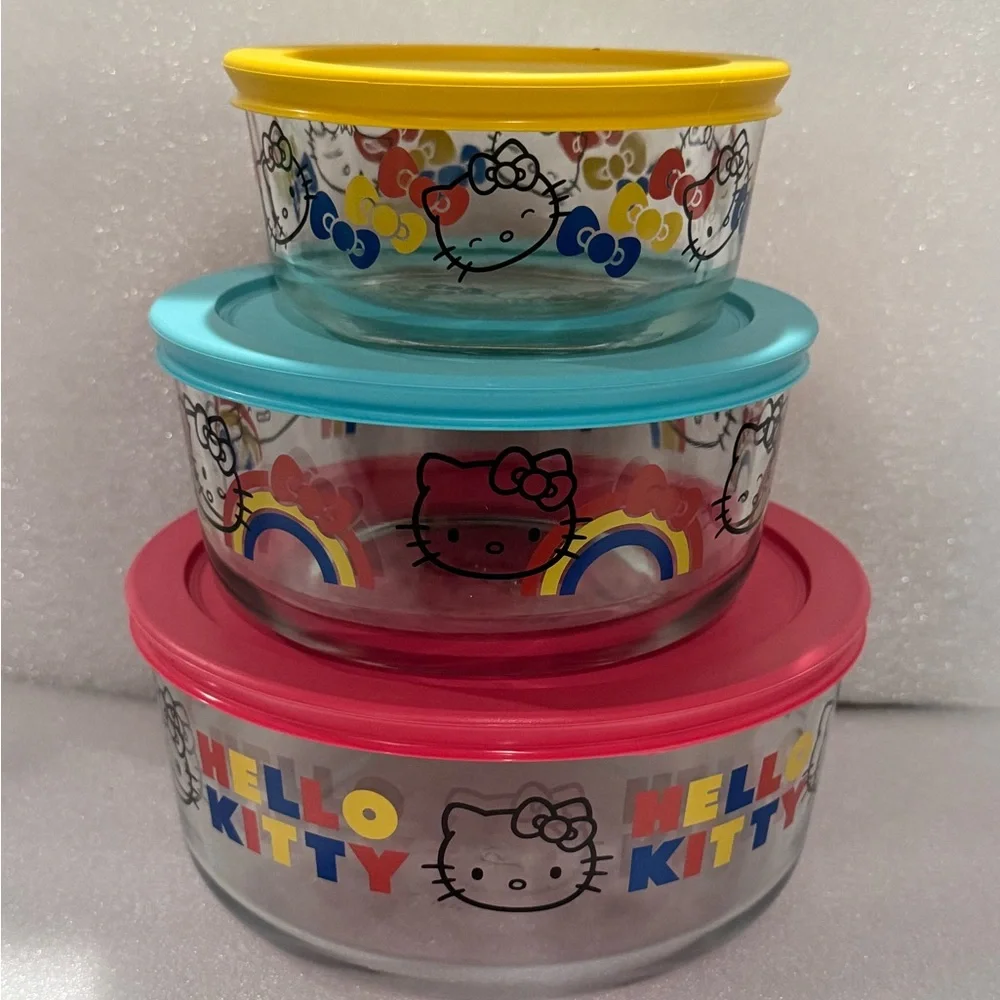 Pyrex® 3 piece Glass Storage Set: Hello Kitty®, Ribbons & Bows - NOS - Picture 6 of 6